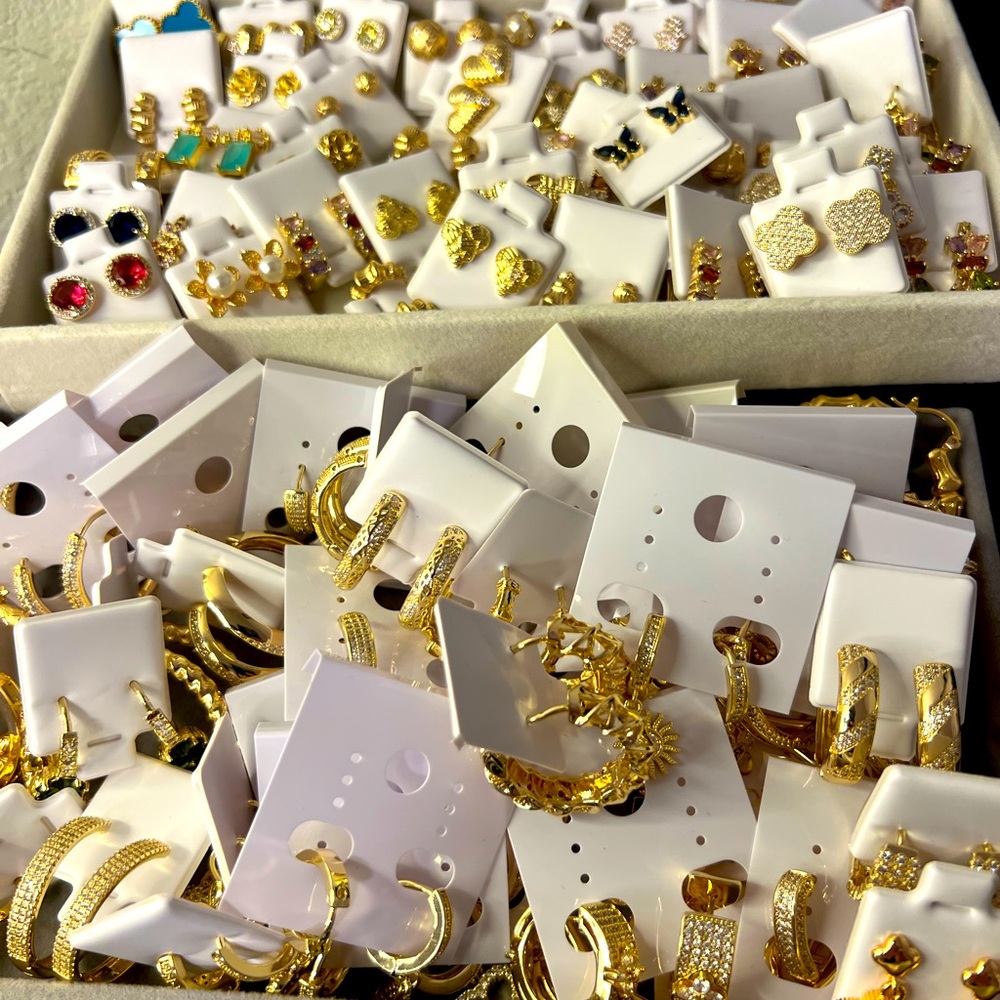 Jewelry Unlisted